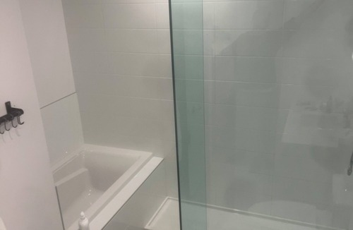 Cote-Des-Neiges—Notre-Dame-De-Grace Condo | Cosy appartement whit amazing pool and spa