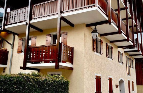 Le Praz Apartment | Cosy Apt For 4 In Courchevel