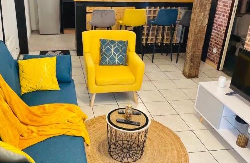 Vierzon Apartment | Cosy atelier