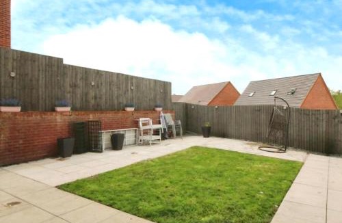 Edwinstowe House | Cosy B & B