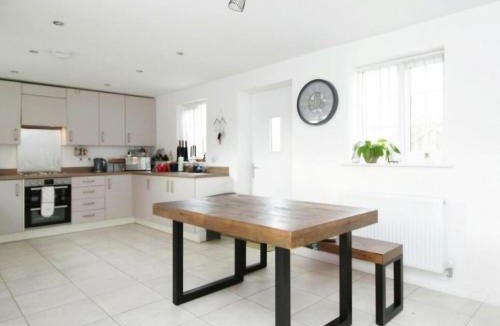 Edwinstowe House | Cosy B & B