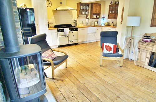 Niton House | Cosy base for scenic routes