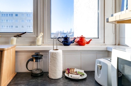 Queenstown Apartment | Cosy Battersea Flat