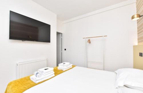 Quartier de Javel Apartment | Cosy Bedroom - Tour Eiffel Champs de Mars