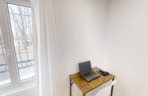 Le Mee-sur-Seine Apartment | Cosy Blue Lagoon Apartment Melun Riverside