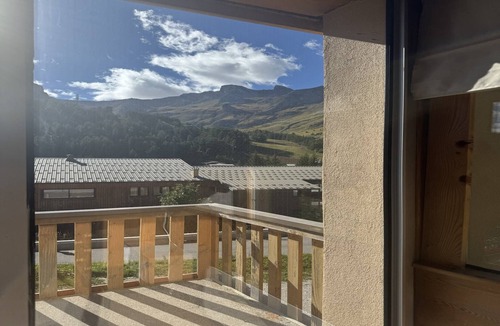 Allos Apartment | Cosy, bright apartment in Allos