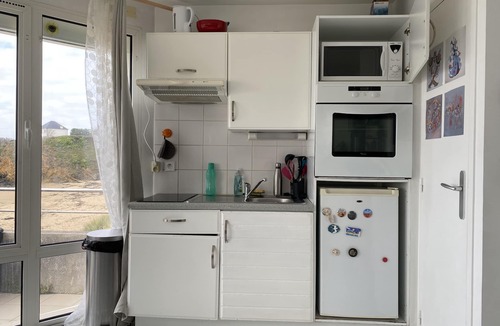 Le Pouldu Apartment | Cosy, bright waterfront apartment