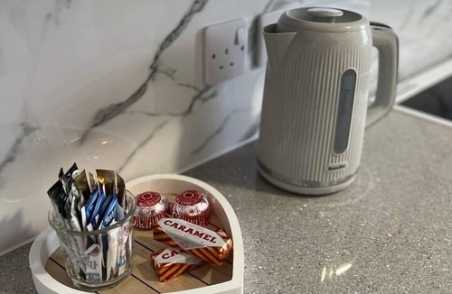 Helensburgh House | Cosy Cottage Apartment