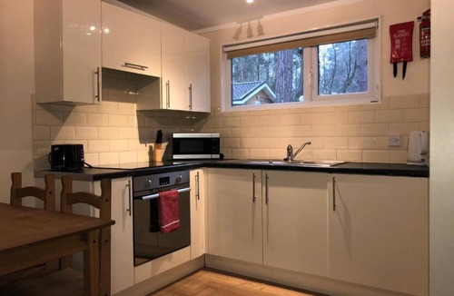 Wokingham Cabin | Cosy Cabin