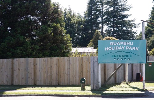 Ohakune Cabin | Cosy Cabins , Mountain Views and pet Friendly