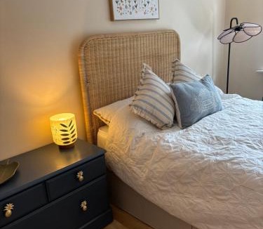 Ware Apartment | Cosy central hideout