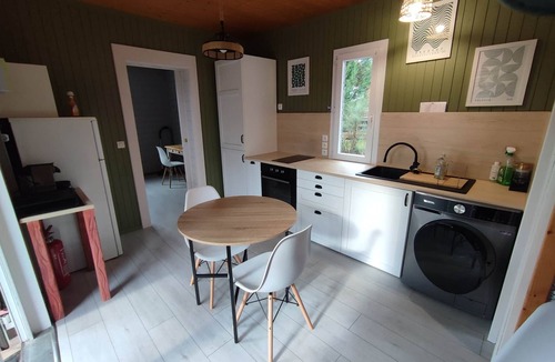 Saint-Remy-Sur-Durolle House | Cosy chalet