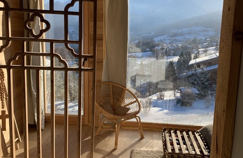 Combloux Ski Chalet | Cosy chalet facing Mont Blanc