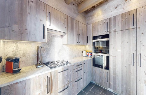 Vex Ski Chalet | Cosy chalet in Vex with balcony