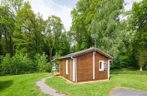 Signy-le-Petit Ski Chalet | Cosy chalet with covered terrace
