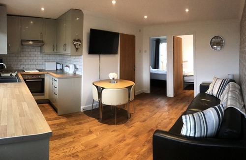 Harwich Ski Chalet | Cosy chalet with spa