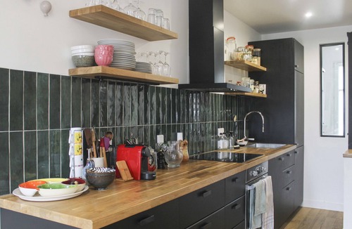 Saint-Denis Apartment | Cosy cocoon near Saint-Denis Cathedral