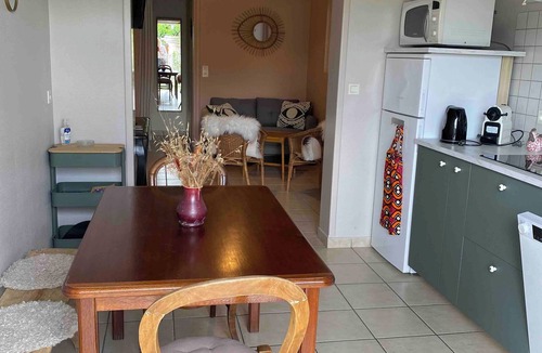 Saint-Georges-sur-Cher House | Cosy, comfortable gîte near Beauval Zoo and Chenonceaux