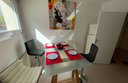 Madeleine - Saint-Leonard Apartment | Cosy, comfortable apartment