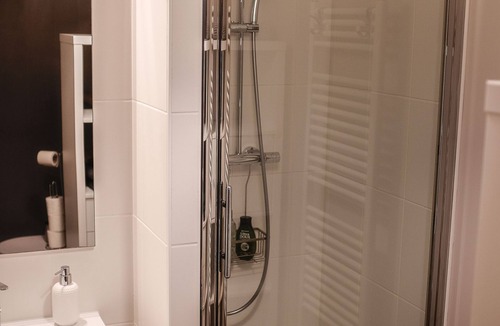Caen City Centre Apartment | Cosy, comfortable apartment in the city center