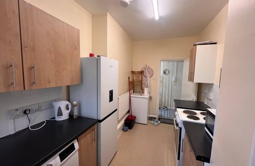 Vincent Square Apartment | Cosy Corner, Reynold house