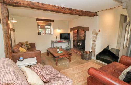 Salisbury House | Cosy Cot