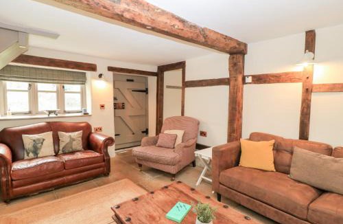 Salisbury House | Cosy Cot