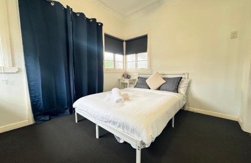Tingalpa Villa | Cosy Cottage 4173