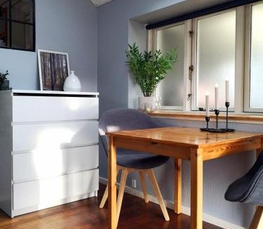 Ishøj Kommune House | Cosy cottage in a garden