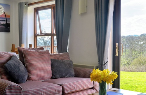 Ruswarp Cottage | Cosy cottage with designated parking.