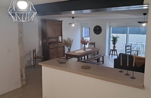 Lucon House | Cosy country house