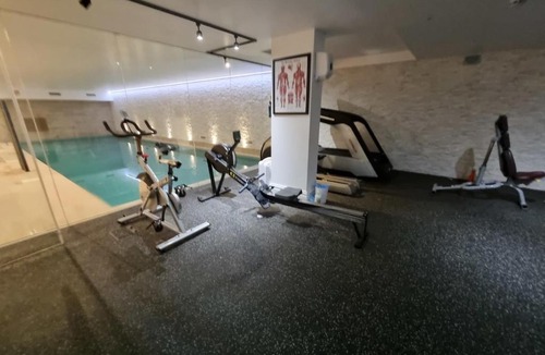 Boscombe Apartment | Cosy crib right by the beach