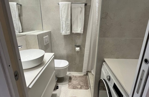 Le Grand-Saconnex Apartment | Cosy & design with balcony - Airport/Palexpo & ONU