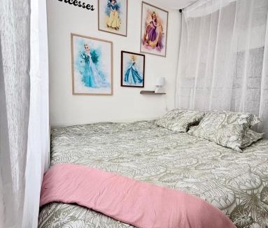Serris Apartment | Cosy Disney Studio - Princess & Marvel World - 6 min to Disneyland Paris