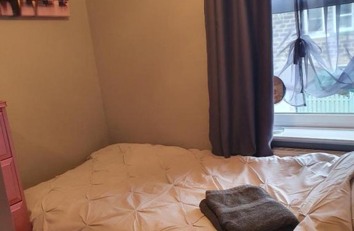 Harrogate House | Cosy Double Room