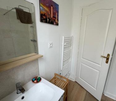 Chateaudun-Bannier Apartment | Cosy DUNOIS Studio rénové avec possibilité parking