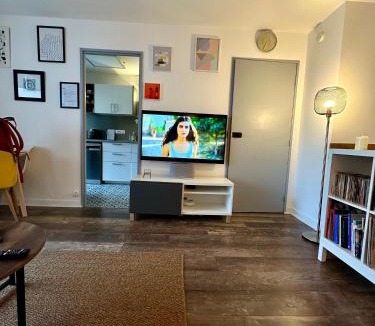 Curial Cambrai Apartment | Cosy Duplex avec Parking à Paris 19 by immo kit bnb
