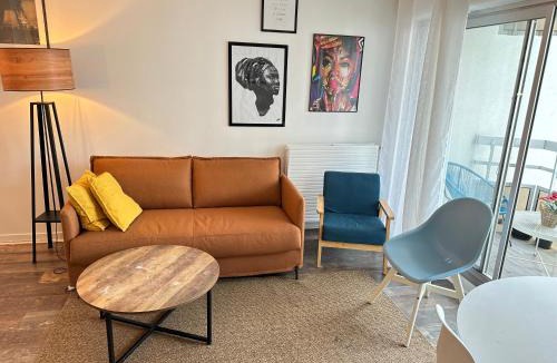 Curial Cambrai Apartment | Cosy Duplex avec Parking à Paris 19 by immo kit bnb