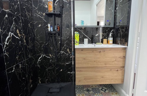 Sourdeval Apartment | Cosy Escape in Normandy