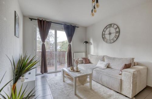 Beauvais Apartment | Cosy et élégant, proche aéroport & hyper centre