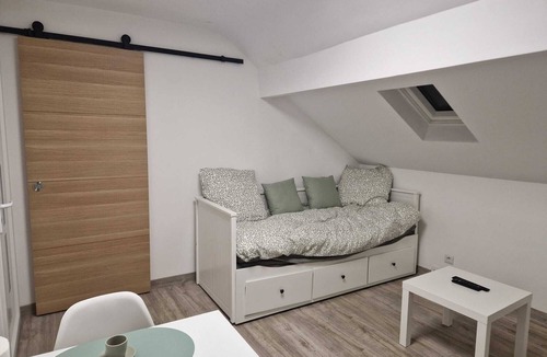 Argenteuil Apartment | Cosy F2 in Argenteuil - Ideal for business or leisure stays