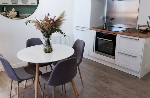 Saint-Nicolas Apartment | Cosy F2 near Hyper Centre Ville