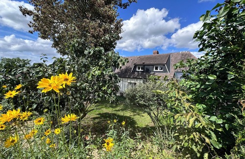 Quevillon House | Cosy farmhouse with sauna and jacuzzi