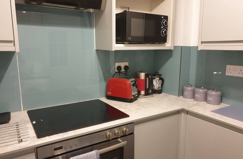 Newcastle-upon-Tyne Apartment | Cosy Flat for small family or working professionals.