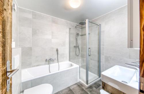 Champery Apartment | Cosy Flat Steps to Cable Car
