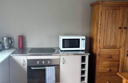 Wellington House | Cosy flat with sea views