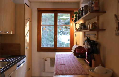 Blatten bei Naters Ski Chalet | Cosy Forest Chalet with Privacy, Mountain View & Tranquility