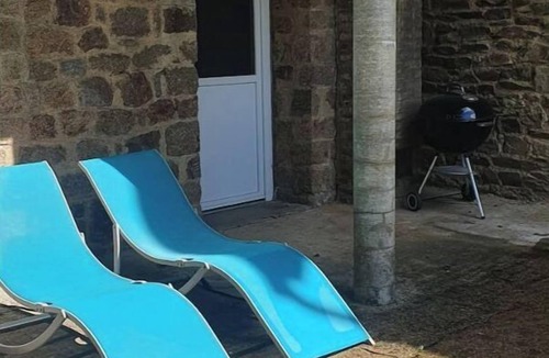 Saint-Hilaire-du-Harcouet Apartment | Cosy studio near Mont-Saint-Michel