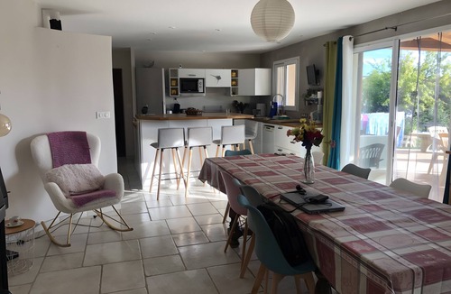 Saint-Sauveur-de-Cruzieres House | Cosy Ardèche Mas – Terrace, Pool & Private Garden