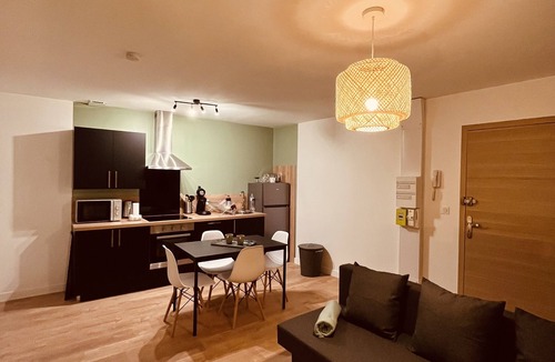 Gannat Apartment | 🌟 Cosy Gannat 🌟